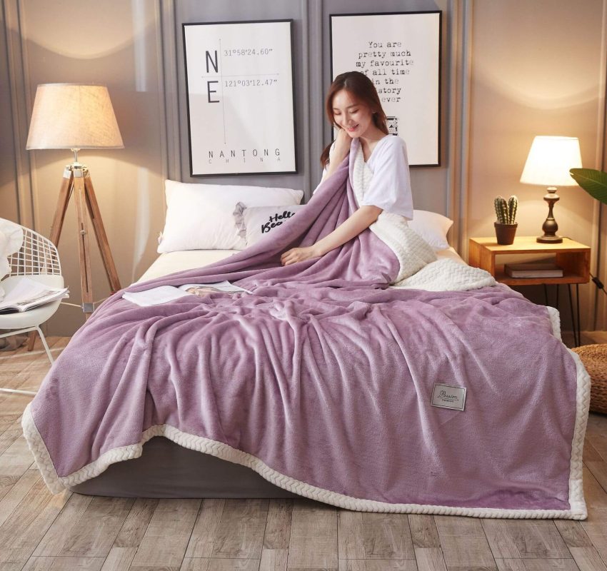Chăn Nhung Mỏng – Sự Lựa Chọn Ấm Áp, Nhẹ Nhàng Và Sang Trọng Cho Mọi Mùa