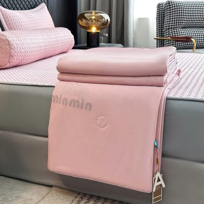 chiếu điều hoà cao cấp